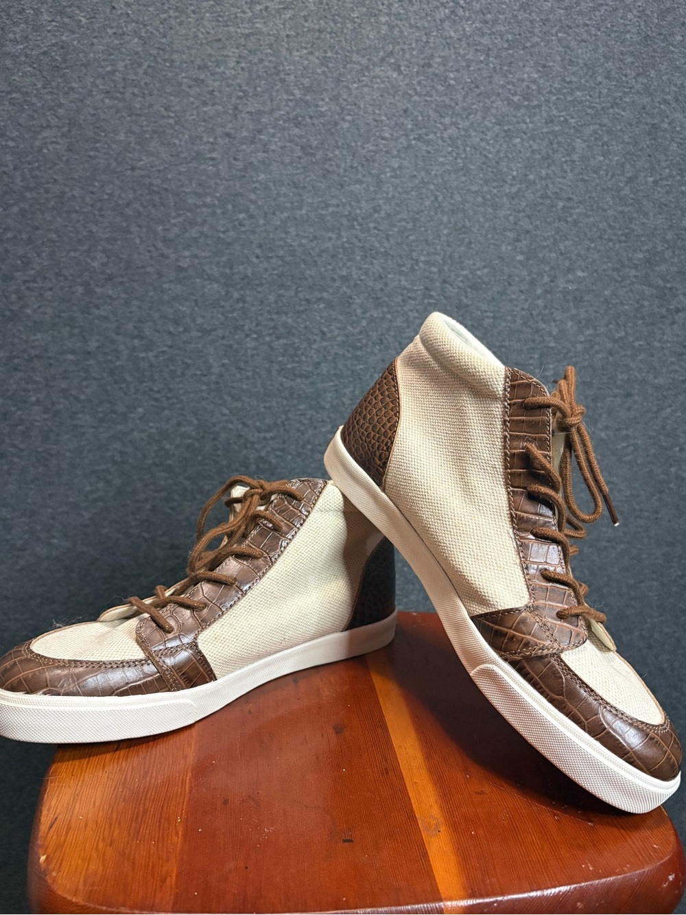 ✨ LAUREN RALPH LAUREN Rowling II Croc Embossed Canvas High Top Sneakers 9B